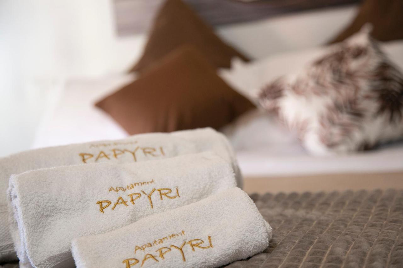 Papyri Appartamento Palermo